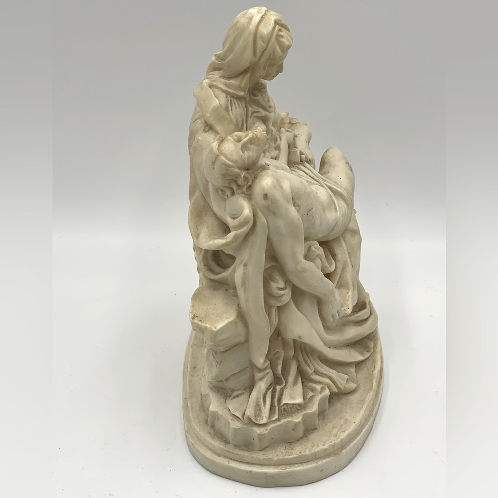 Michelangelo’s Pieta Sculpture by A. Santini: Madonna & Jesus after Crucifixion - Picture 7 of 16
